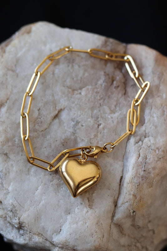 Chunky Gold Heart Bracelet – 18K Gold Plated Stainless Steel Paperclip Chain