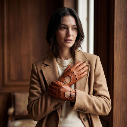 CD4010 (cognac) - Women's Italian Leather Driving Gloves — photo 5 of 10