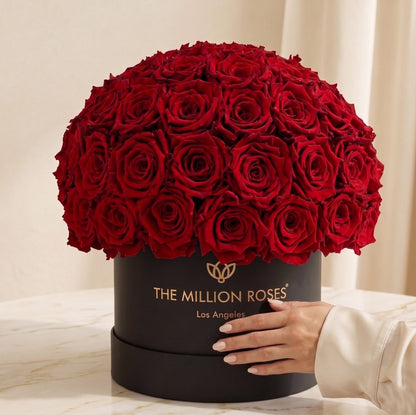 Classic Black Superdome Box | Red Roses