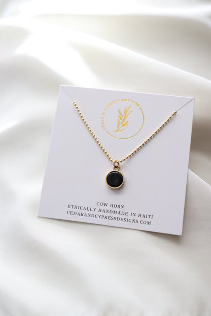 Angie Necklace - Gold Horn