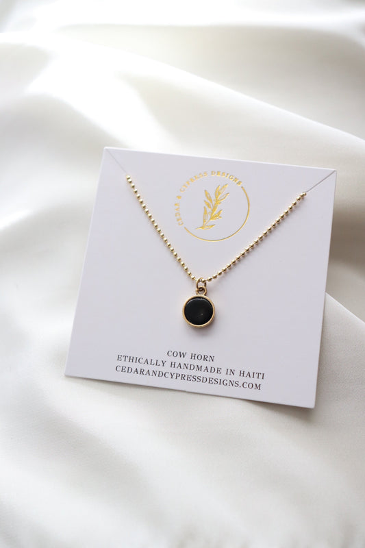Angie Necklace - Gold Horn
