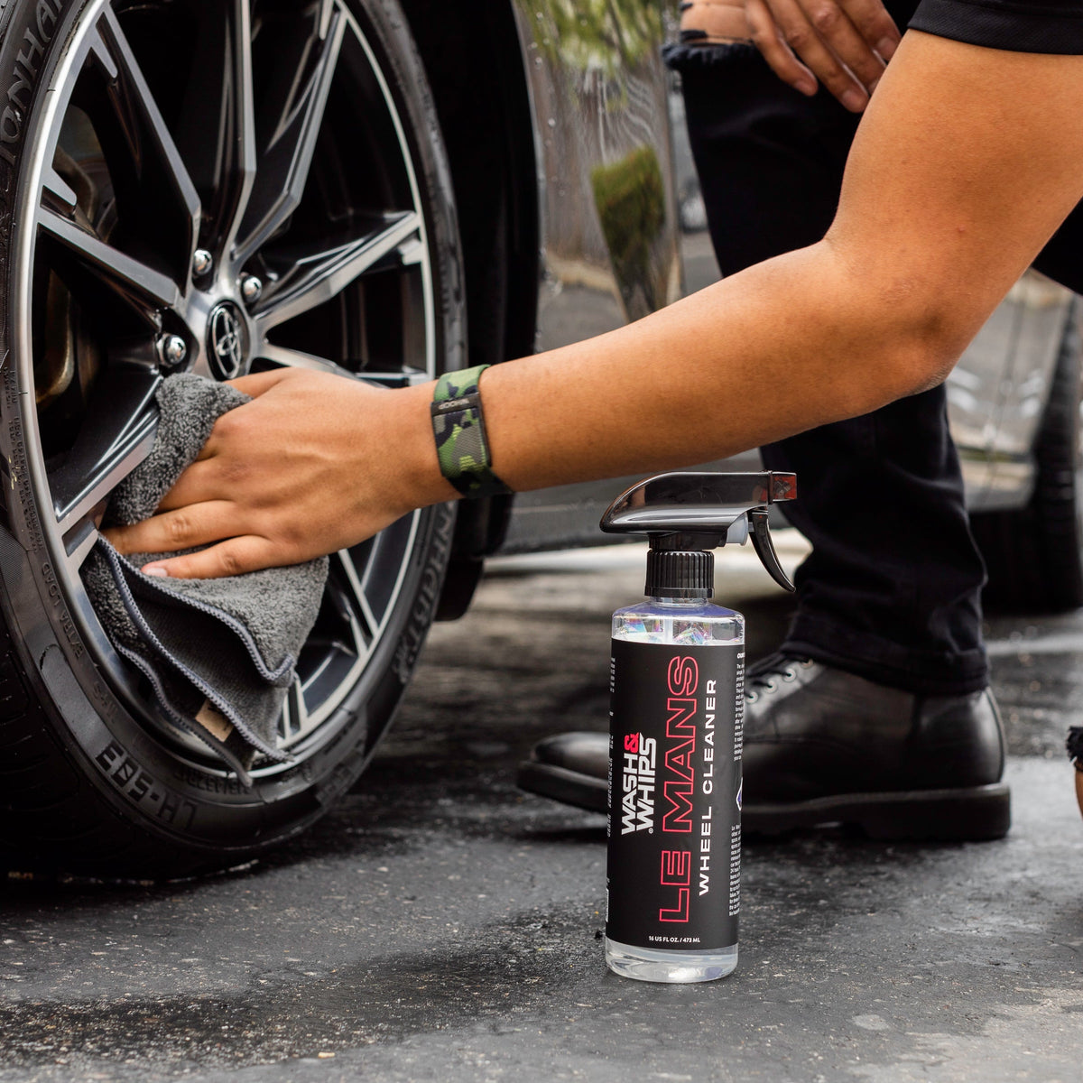 WASH&WHIPS Wheel & Tire Wash & Shine Kit - $48 Value — photo 3 of 6