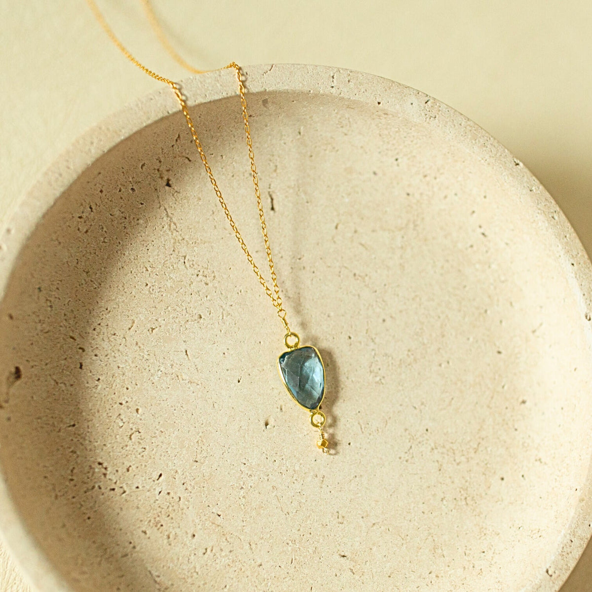 London Blue Gold Isla Collection