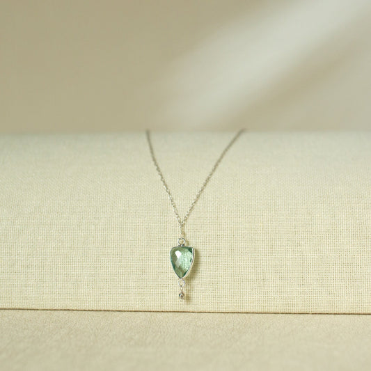 Green Amethyst Silver Isla Necklace