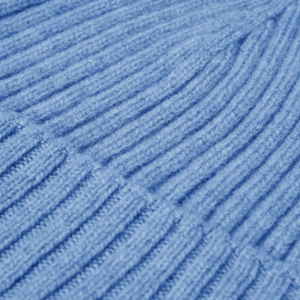 Milano (light blue) - Italian 100% cashmere ribbed beanie (unisex) — photo 3 of 10