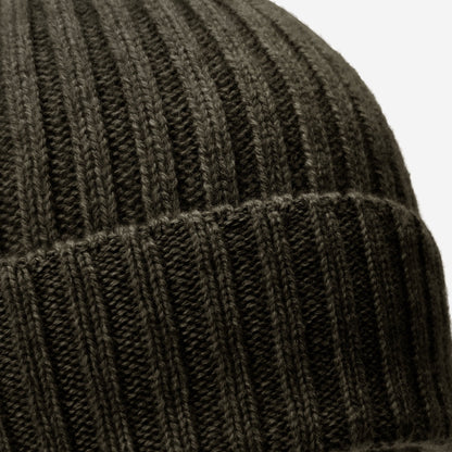 Milano (dark green) - Italian 100% cashmere ribbed beanie (unisex) — photo 2 of 10