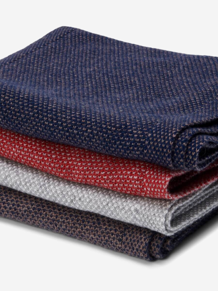 Riccardo (grey & white) - Italian 100% cashmere scarf with pattern — photo 6 of 10