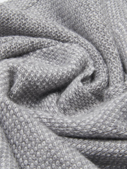 Riccardo (grey & white) - Italian 100% cashmere scarf with pattern — photo 5 of 10
