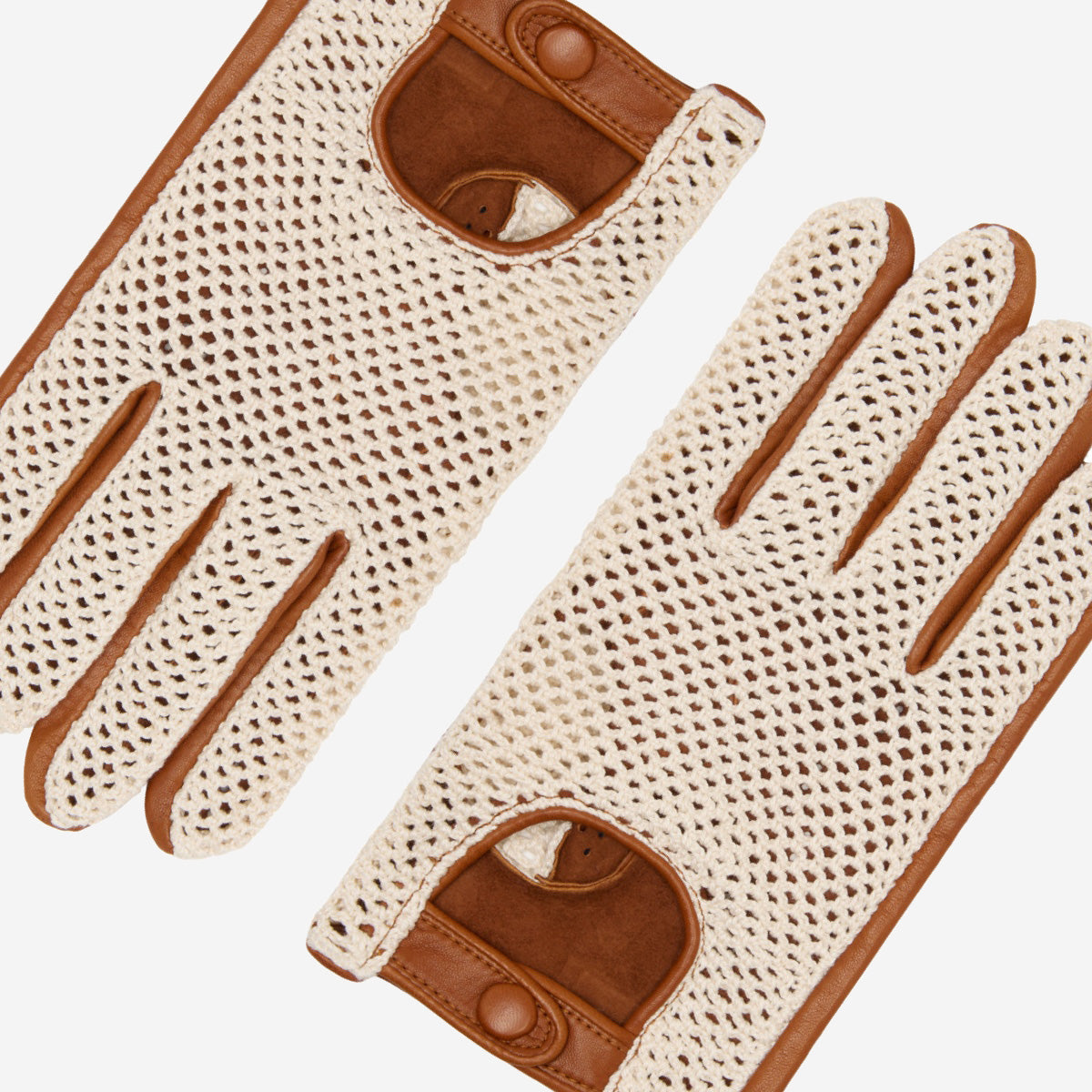 Arturo (cognac) - Hand-sewn Italian crochet driving gloves from lambskin leather — photo 4 of 10