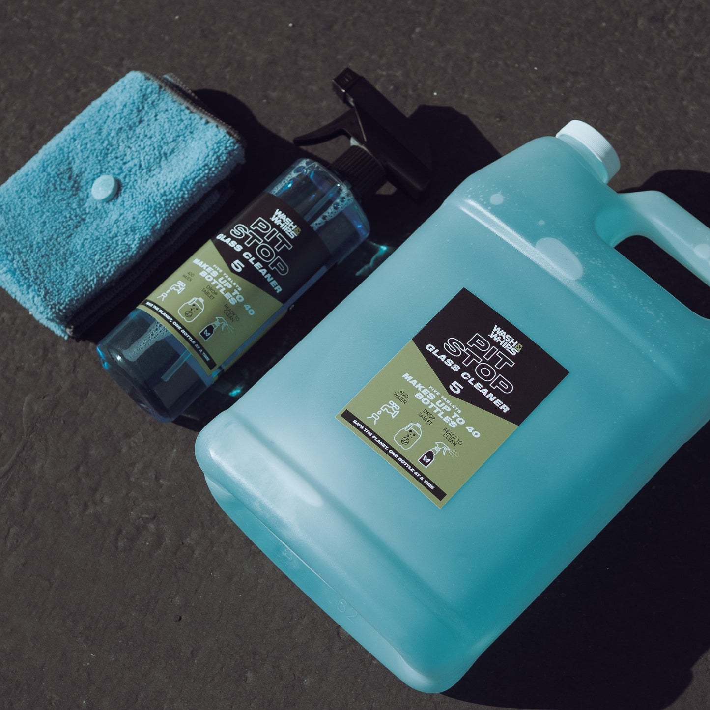 WASH&WHIPS Pit Stop Glass Cleaner / All Surface Cleaner Refill Tablets (Makes 5 Gallons) — photo 8 of 10