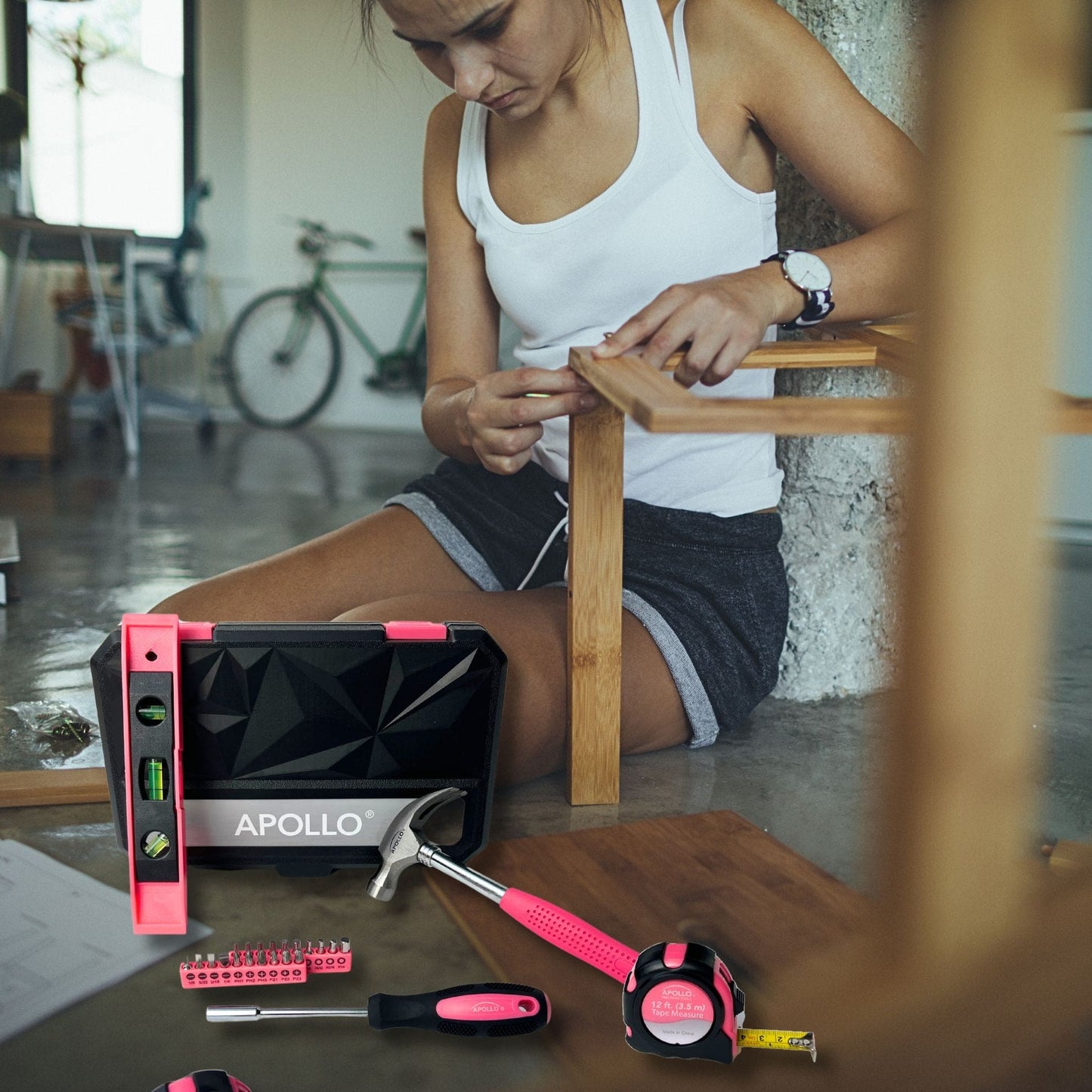 Apollo Tools New and Improved 39 Piece General Pink Tool Set in Storage Case for DIY Everyday Home Maintenance and Repairs- DT9711P