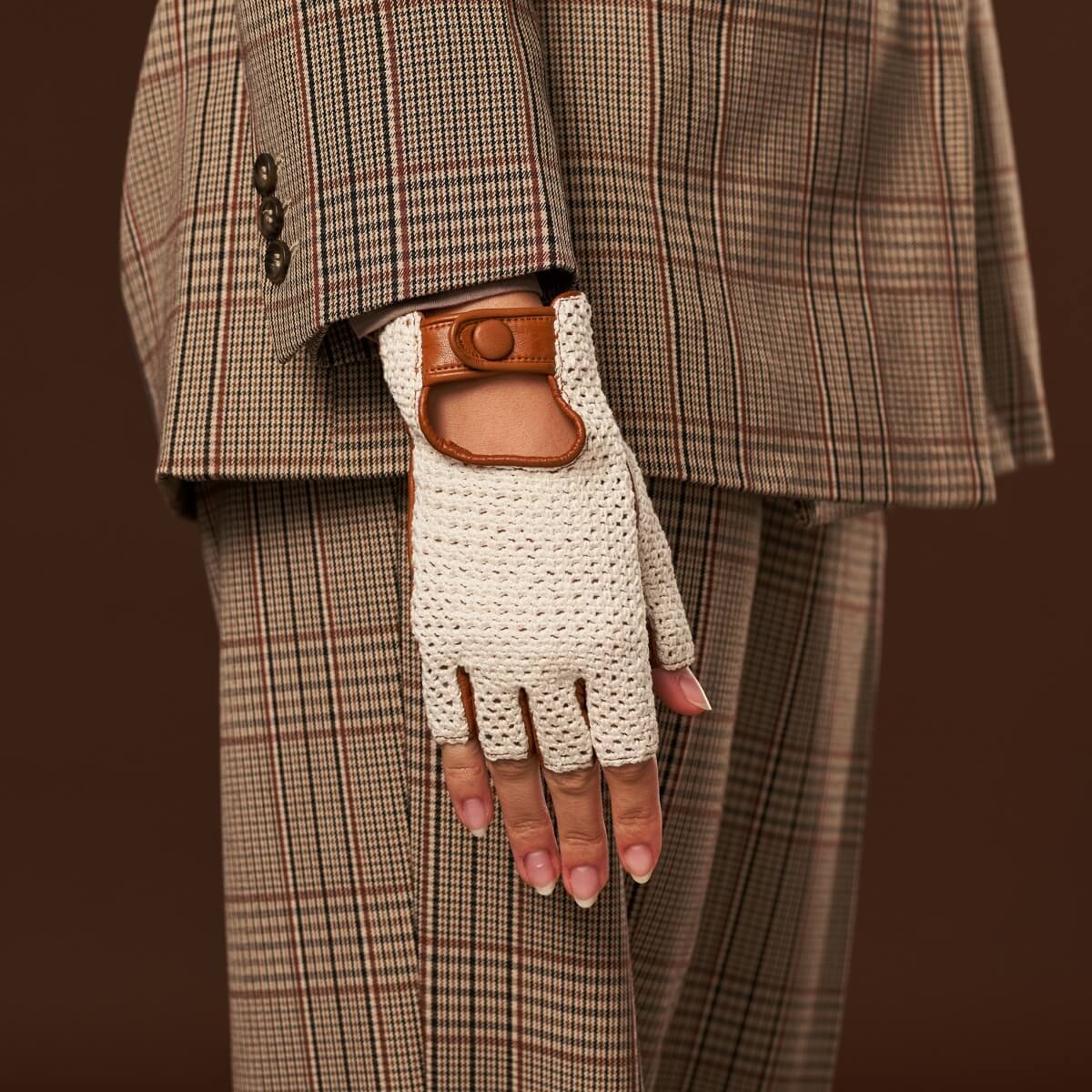Daniella (cognac) - Hand-sewn Italian crochet driving gloves from lambskin leather — photo 6 of 10