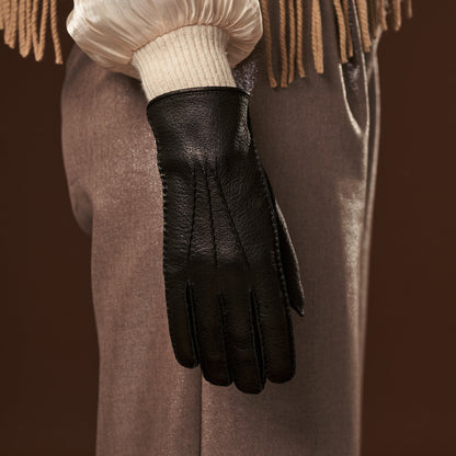 Donatella (black) – Luxurious Italian peccary leather gloves with cashmere lining — photo 9 of 10