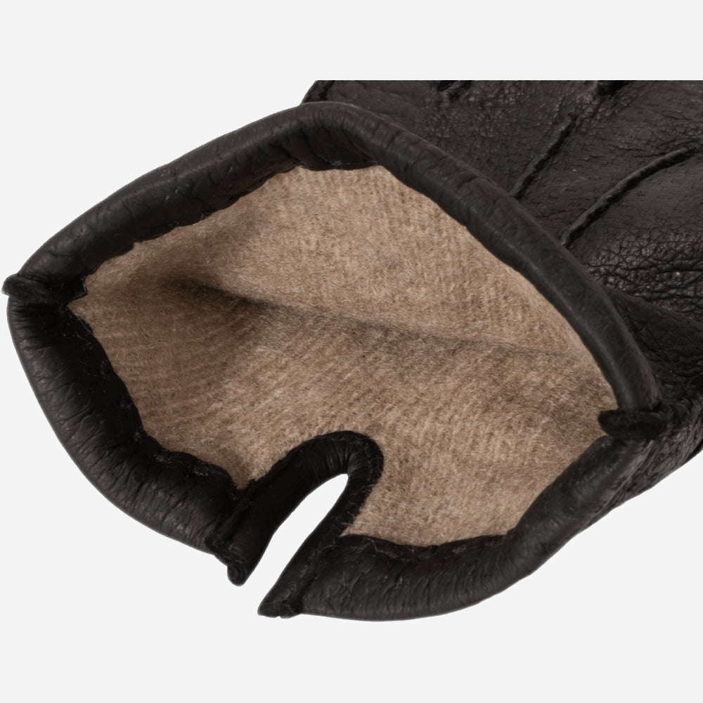 Donatella (black) – Luxurious Italian peccary leather gloves with cashmere lining — photo 4 of 10
