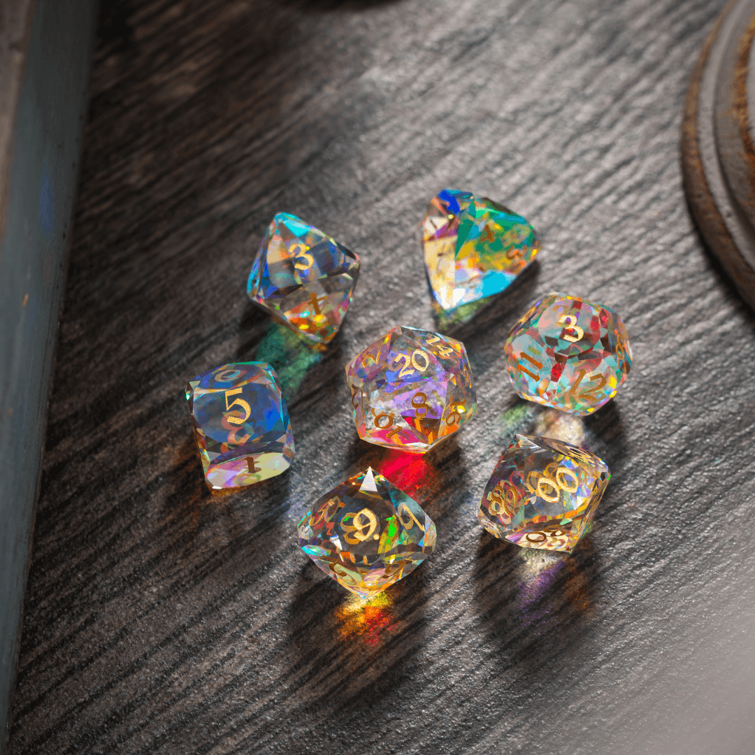 Dwarf Cut Dichroic Glas Premium DND Würfel-Set