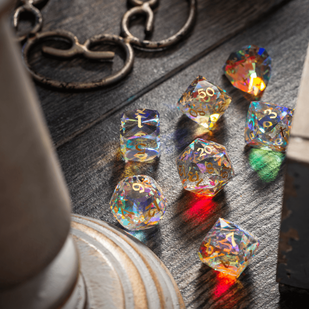 Dwarf Cut Dichroic Glas Premium DND Würfel-Set