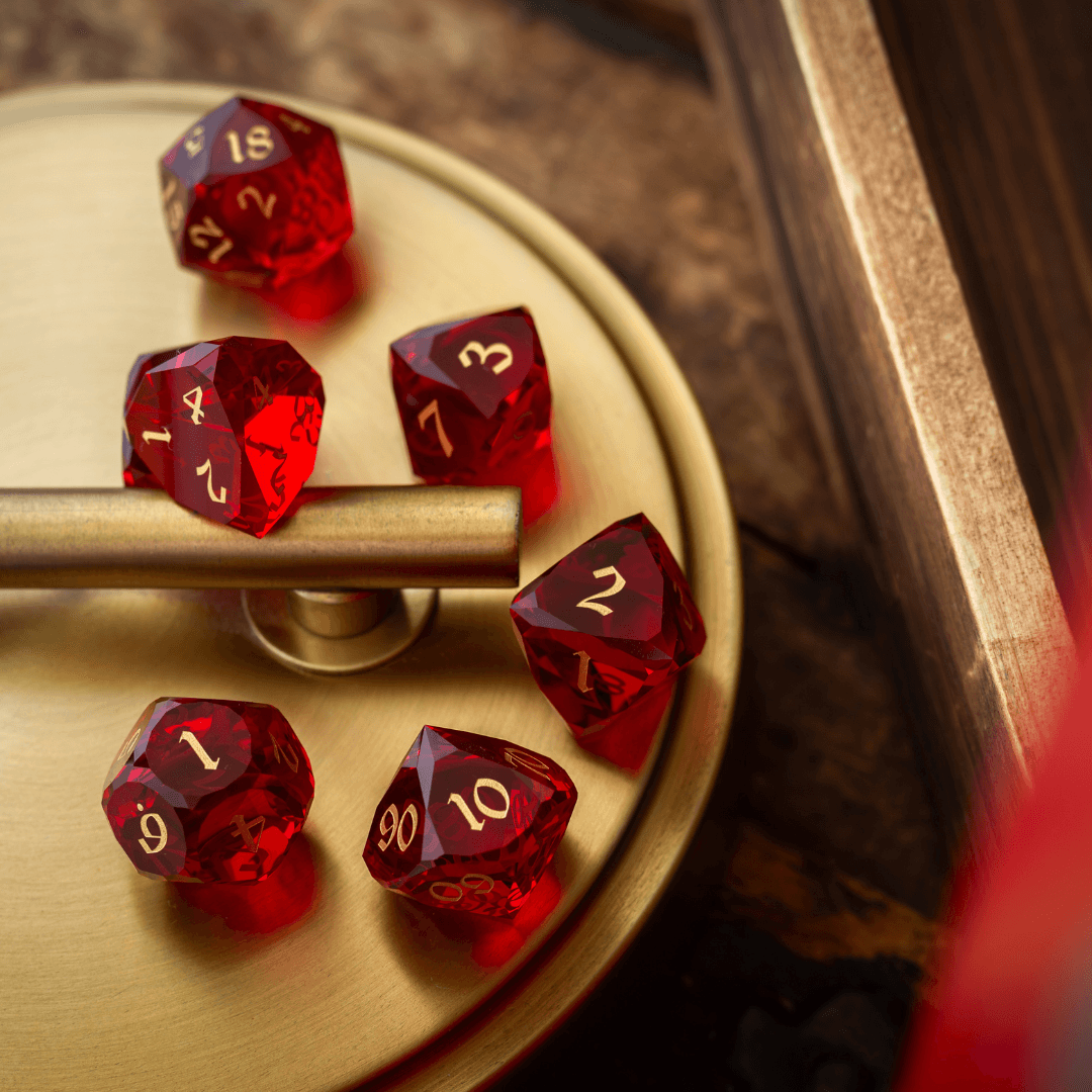 Zwergengeschliffenes Rotes Edelstein-Glas Premium D&D Würfelset