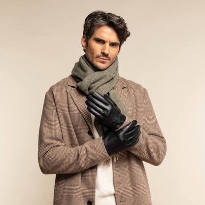 Elijah (black) – Timeless sheepskin leather gloves with luxurious cashmere lining & touchscreen capability — photo 5 of 10