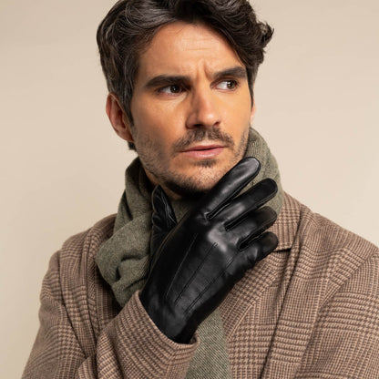 Elijah (black) – Timeless sheepskin leather gloves with luxurious cashmere lining & touchscreen capability — photo 2 of 10