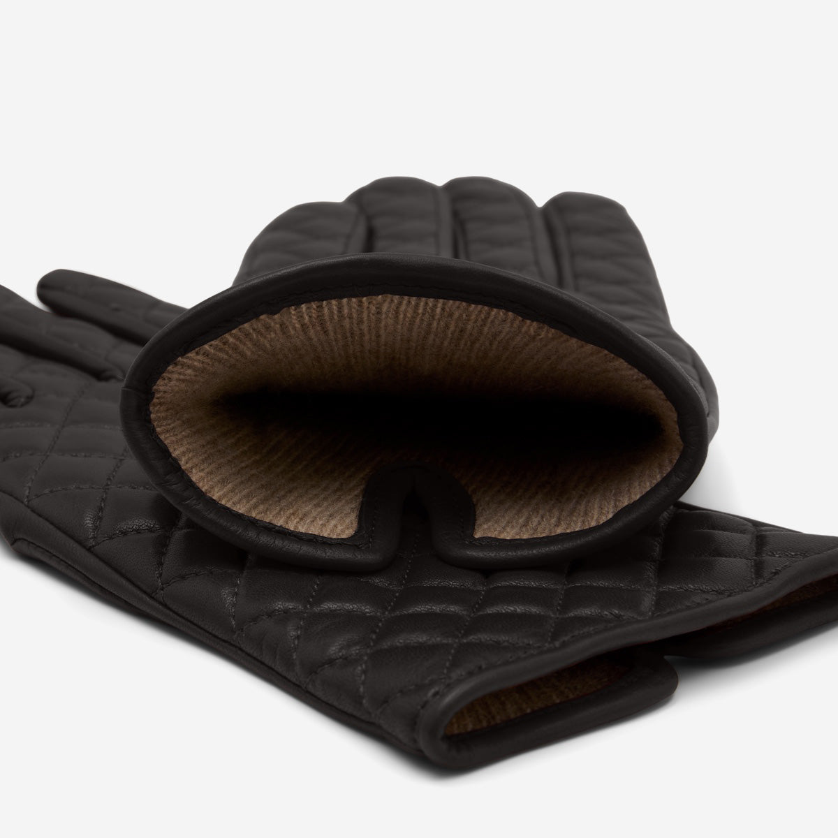 Emilia (black) - Classic Italian lambskin leather gloves with cashmere lining and checkered pattern — photo 4 of 10