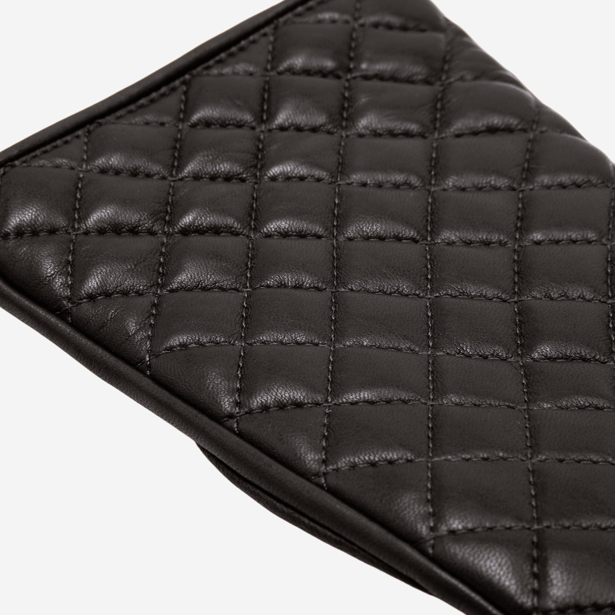 Emilia (black) - Classic Italian lambskin leather gloves with cashmere lining and checkered pattern — photo 5 of 10