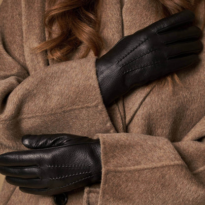 Evelyn (black) - Goatskin leather gloves with soft lambswool lining and touchscreen feature — photo 5 of 10
