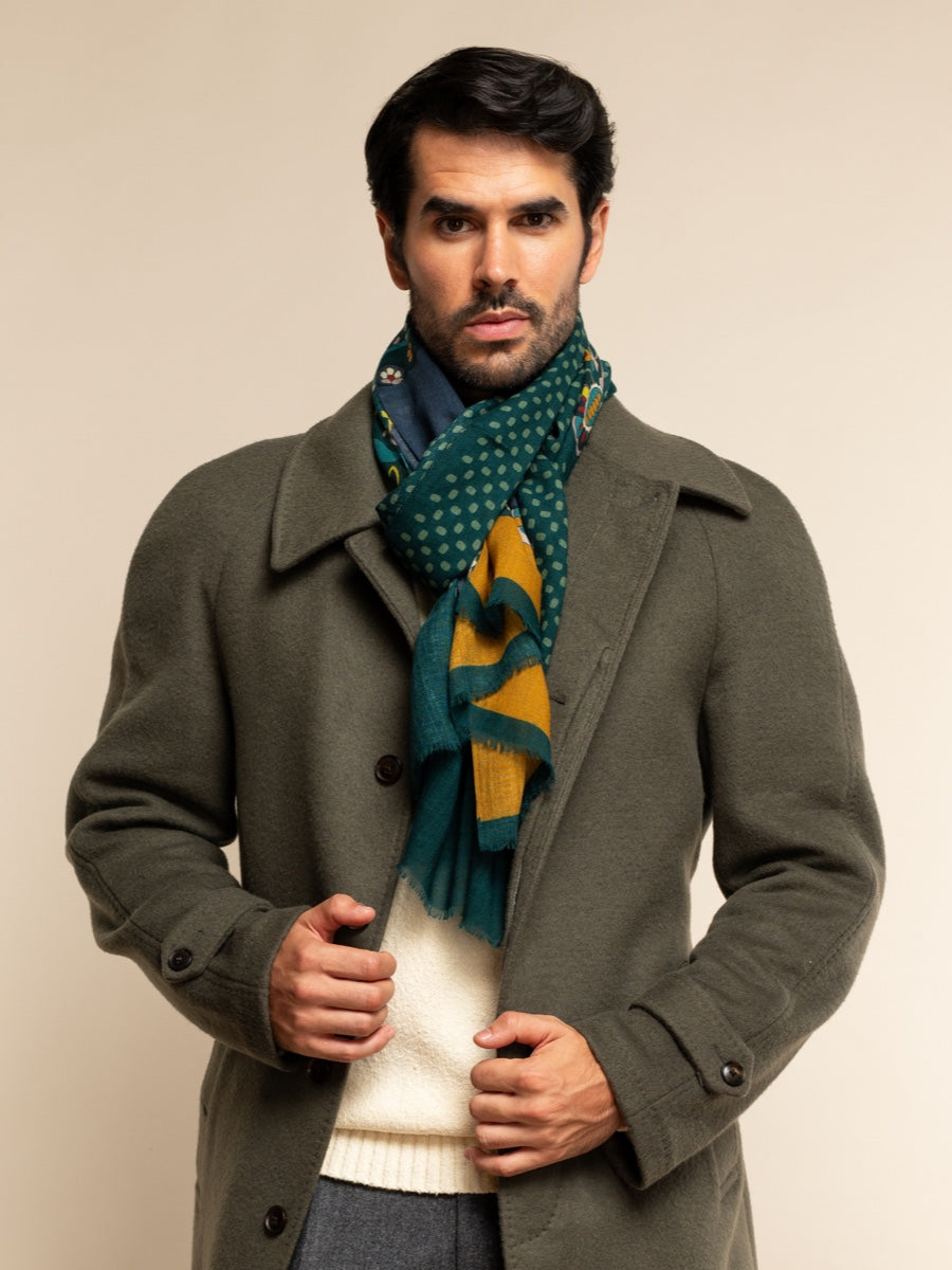 Edoardo (dark green) - Soft and lightweight Italian scarf from 100% wool — photo 2 of 10