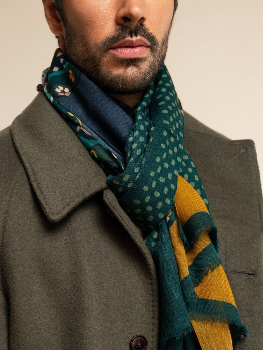 Edoardo (dark green) - Soft and lightweight Italian scarf from 100% wool — photo 10 of 10