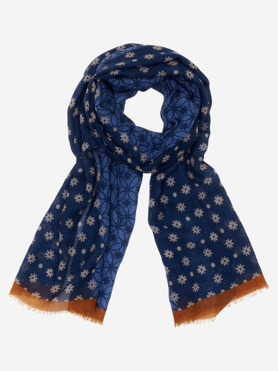 Andrea (blue) - Soft and lightweight Italian scarf from 100% wool — photo 1 of 10