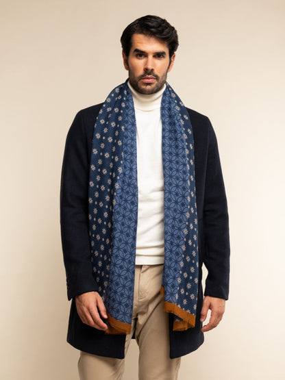 Andrea (blue) - Soft and lightweight Italian scarf from 100% wool — photo 7 of 10