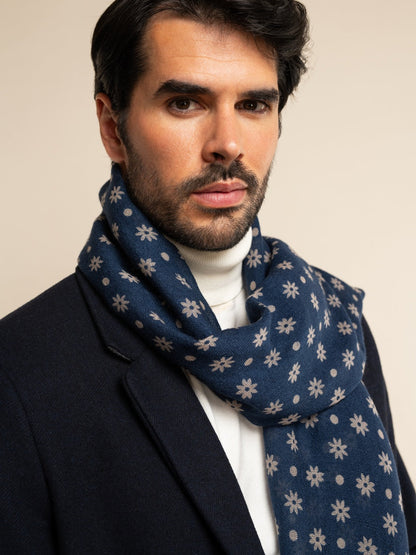 Andrea (blue) - Soft and lightweight Italian scarf from 100% wool — photo 8 of 10