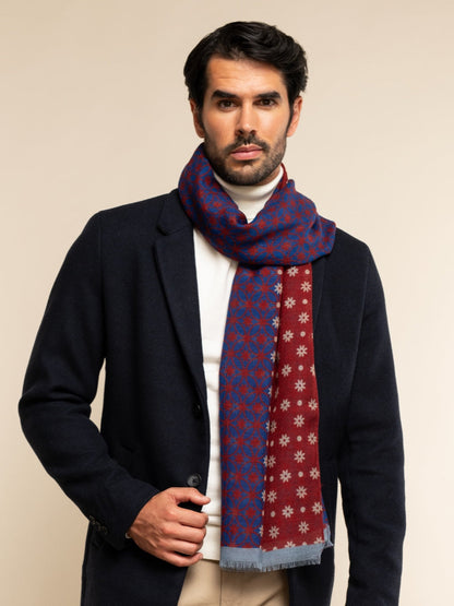 Andrea (red/blue) - Soft and lightweight Italian scarf from 100% wool — photo 7 of 10