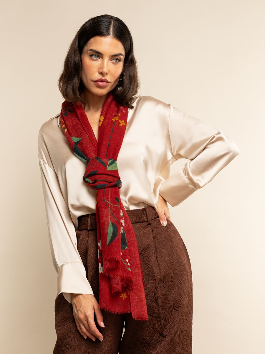 Evelina (red) - Soft and lightweight Italian scarf from premium wool — photo 7 of 9