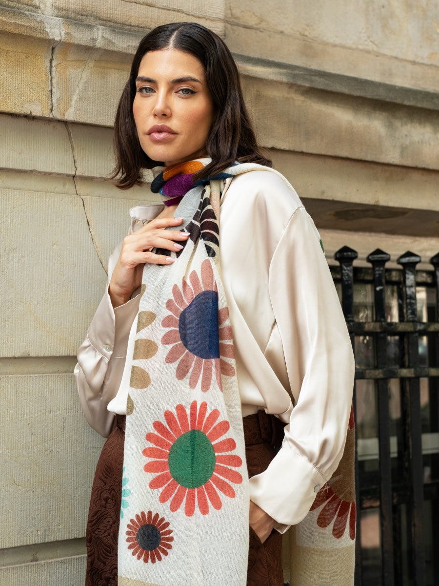 Evelina (yellow) - Soft and lightweight Italian scarf from premium wool — photo 9 of 10