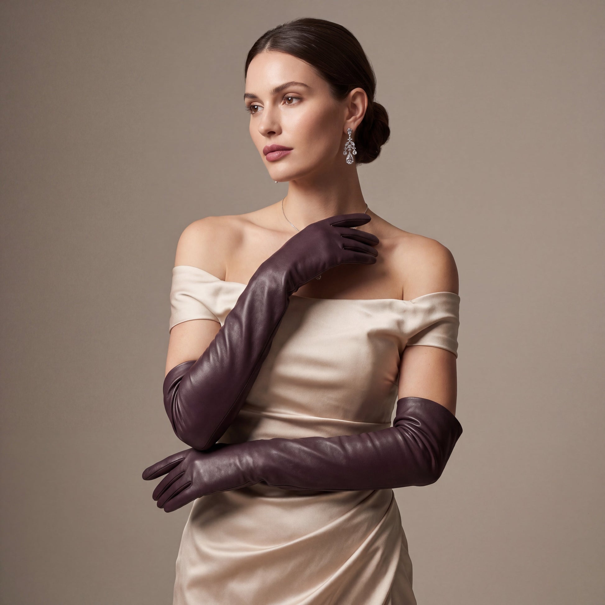 FS01W (brown) - Italian cashmere lined opera length leather gloves — photo 4 of 10