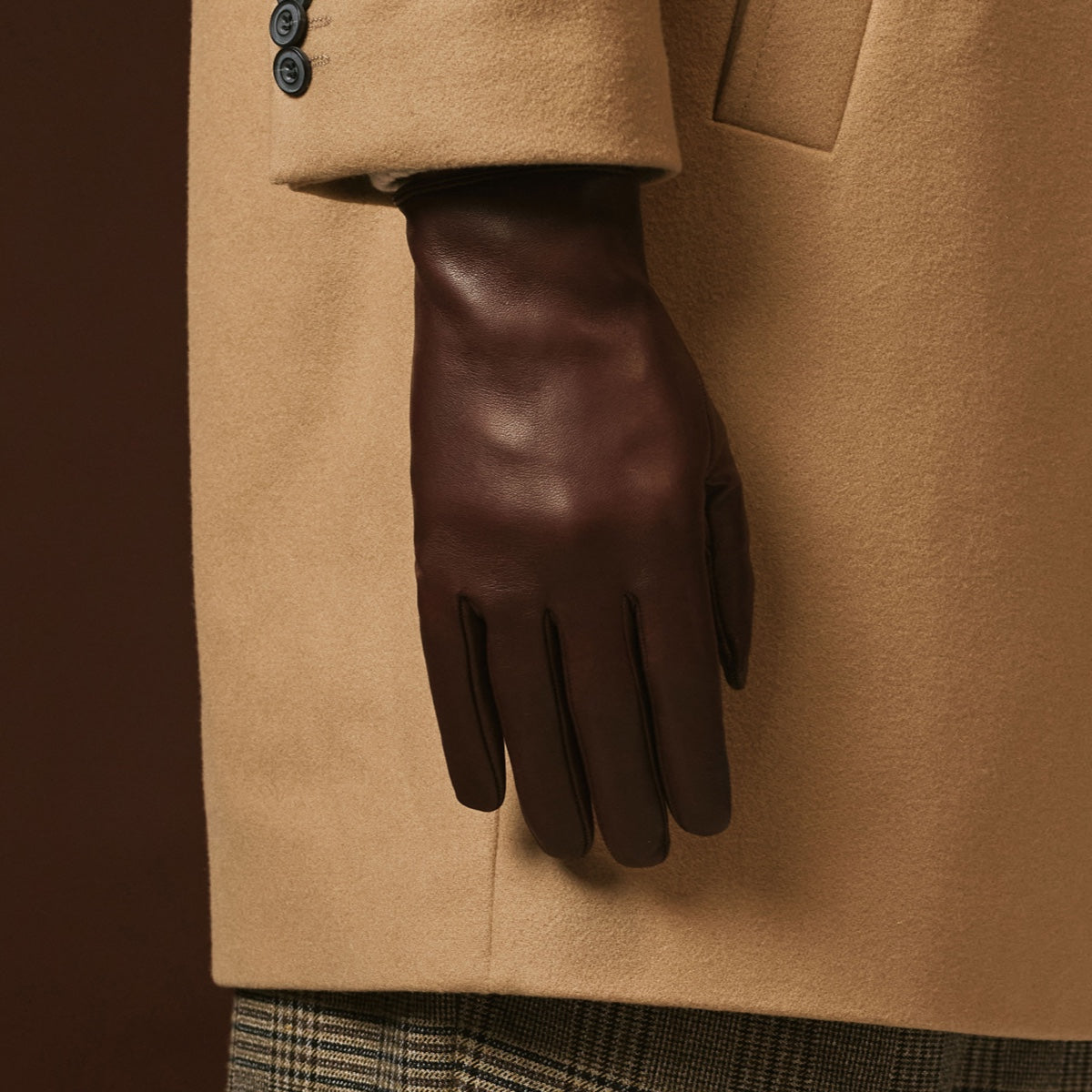 Fabio (brown) - Men's classic Italian lambskin leather gloves with pure silk lining — photo 5 of 10