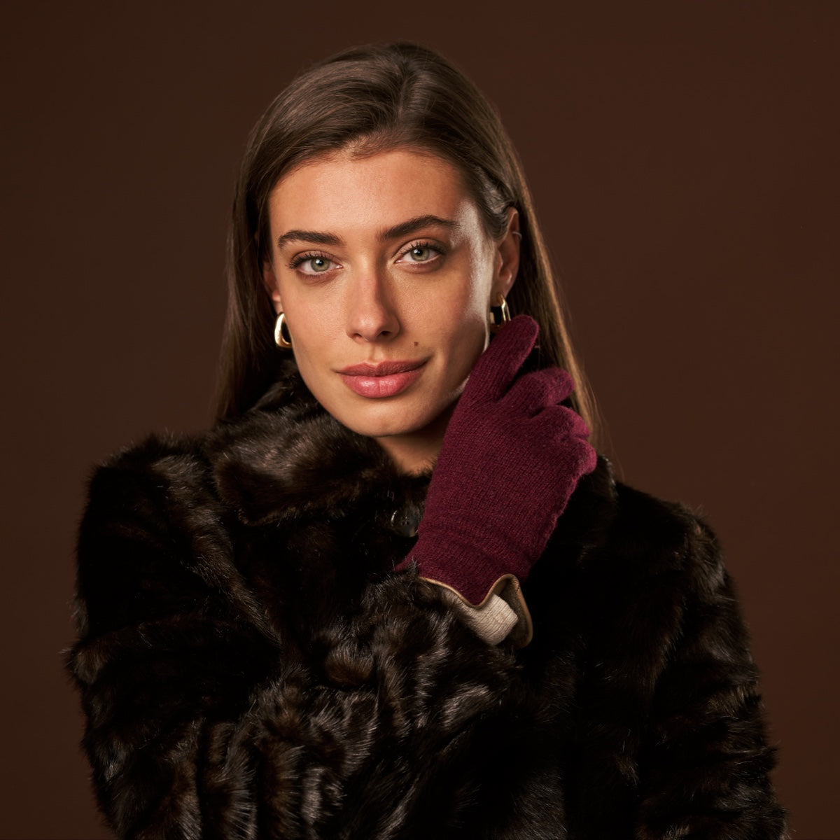 Florentina (red) - Handmade Italian knitted wool gloves with luxurious cashmere lining — photo 8 of 10