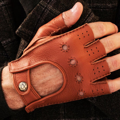 Vincenzo (brown) - Fingerless Italian driving gloves made of American deerskin leather — photo 6 of 10