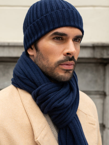 Milano (navy blue) - Italian 100% cashmere ribbed beanie (unisex) — photo 10 of 10