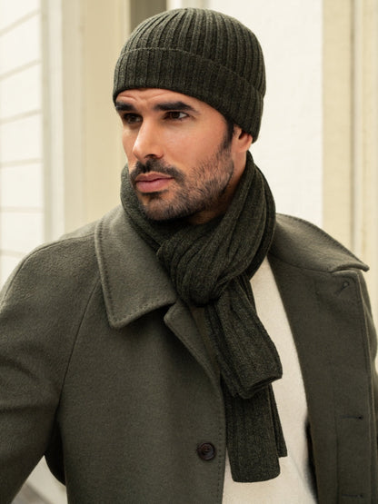 Milano (dark green) - Italian 100% cashmere ribbed beanie (unisex) — photo 10 of 10