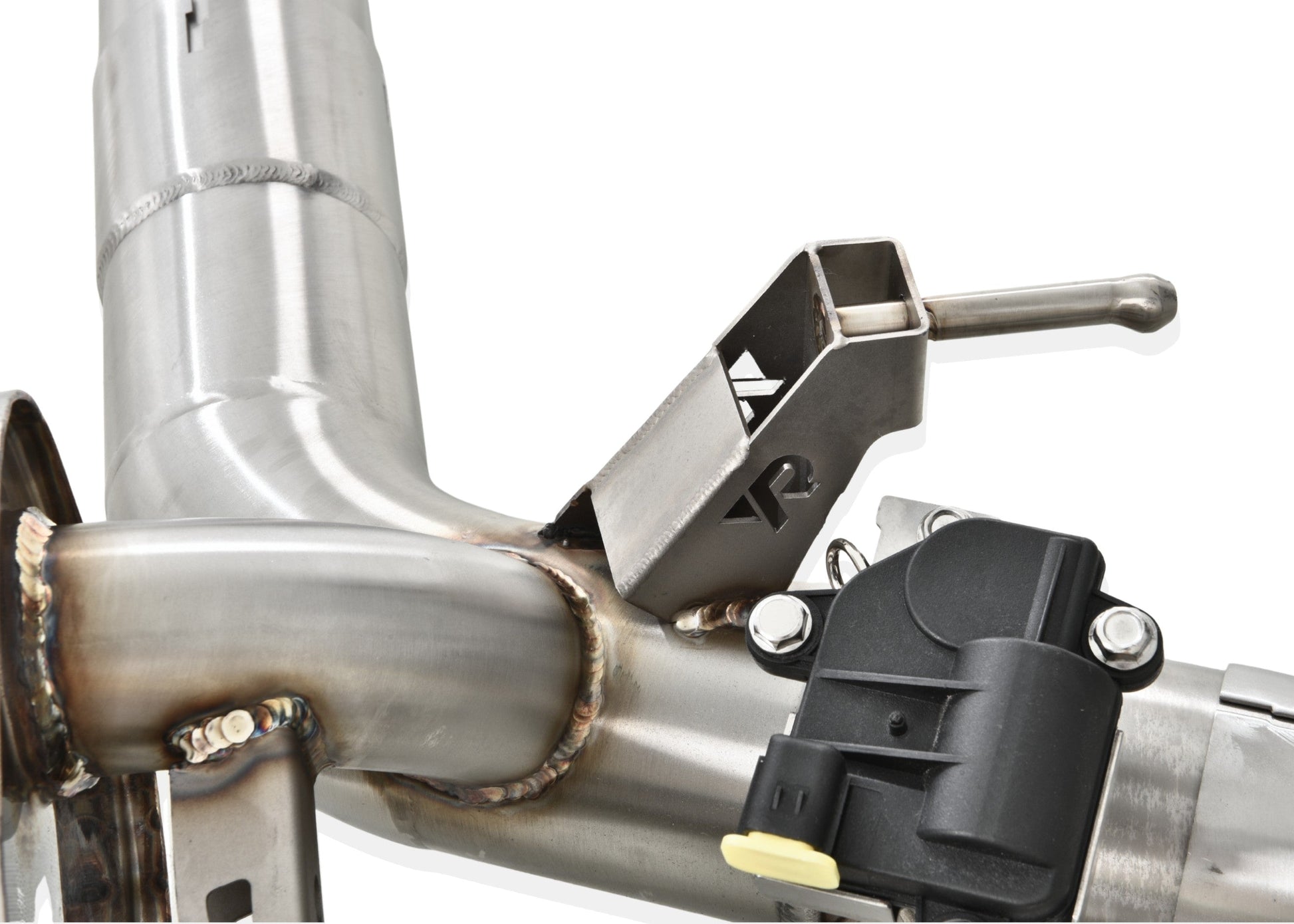 BMW G90 M5 VANTA Edition Exhaust System - Yonristic Performance — photo 10 of 10