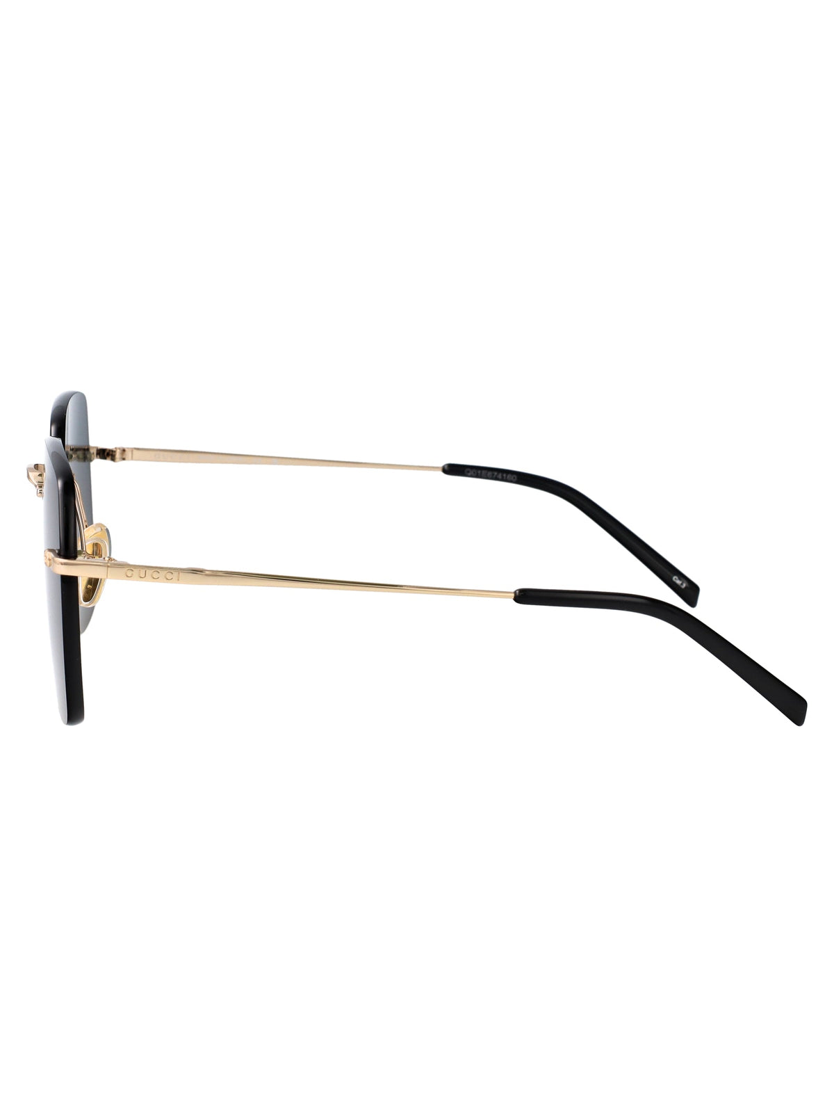GUCCI Elegant Oversized Sunglasses for Women
