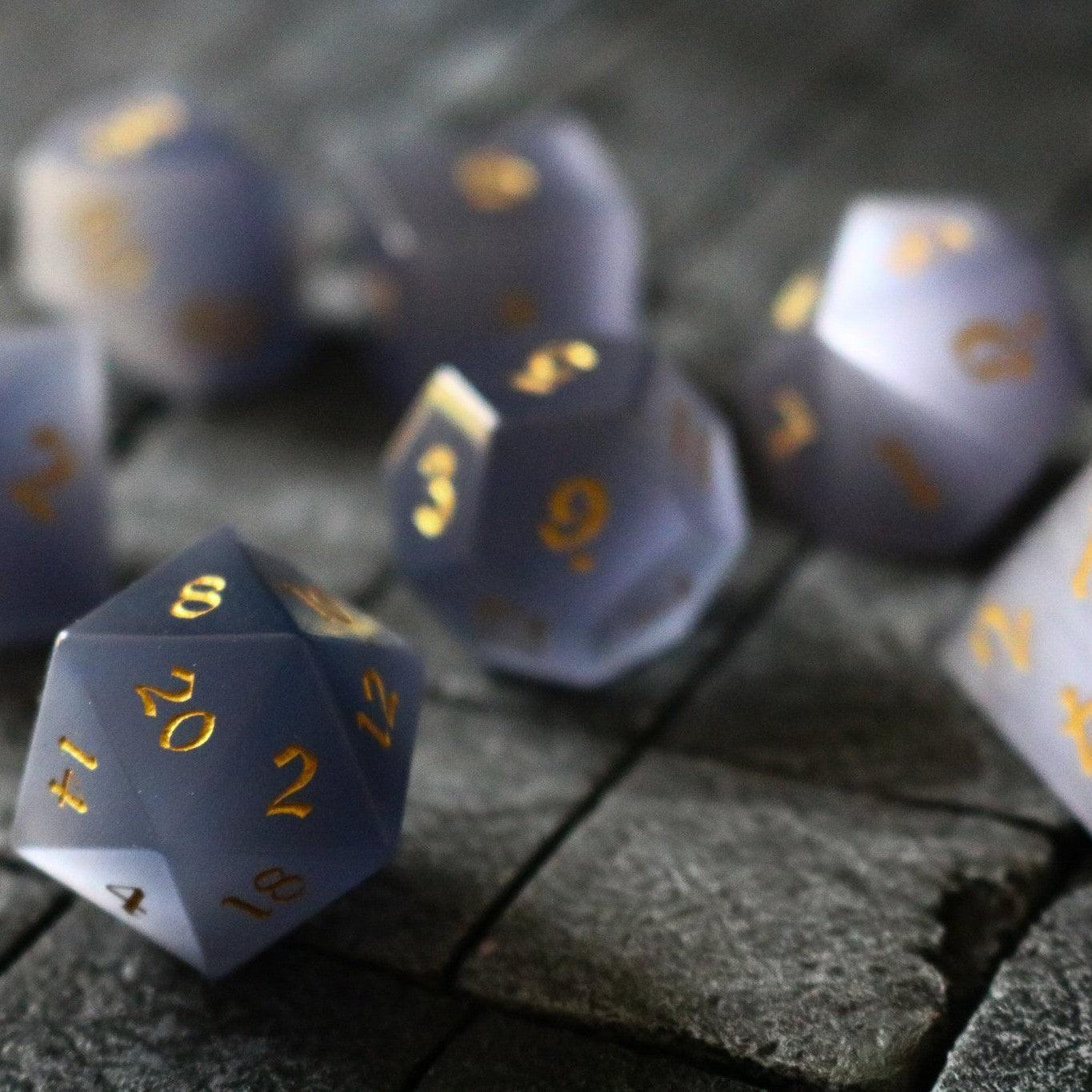 Edelstein Graue Katzenaugenstein DND Würfel-Set