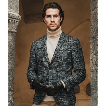 Giovanni (black) - Classic Italian lambskin leather gloves with cashmere lining & touchscreen feature — photo 2 of 10