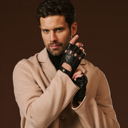 Giuseppe (black) - Italian lambskin fingerless leather driving gloves — photo 6 of 10