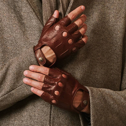 Giuseppe (brown) - Italian lambskin fingerless leather driving gloves — photo 2 of 10