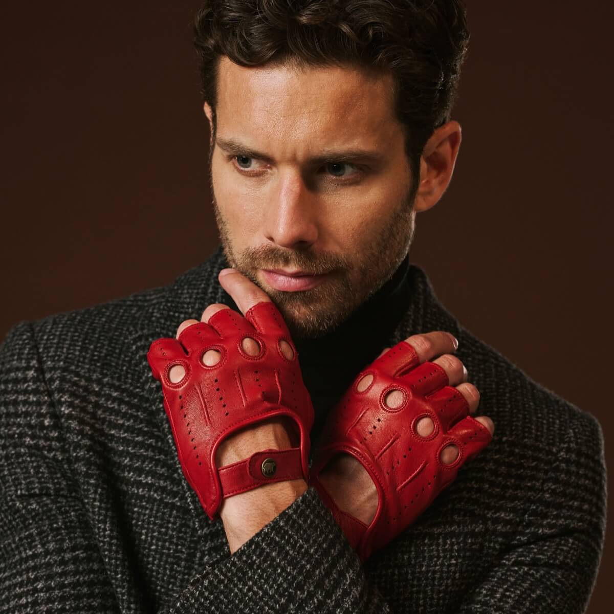 Giuseppe (red) - Italian lambskin fingerless leather driving gloves — photo 6 of 10