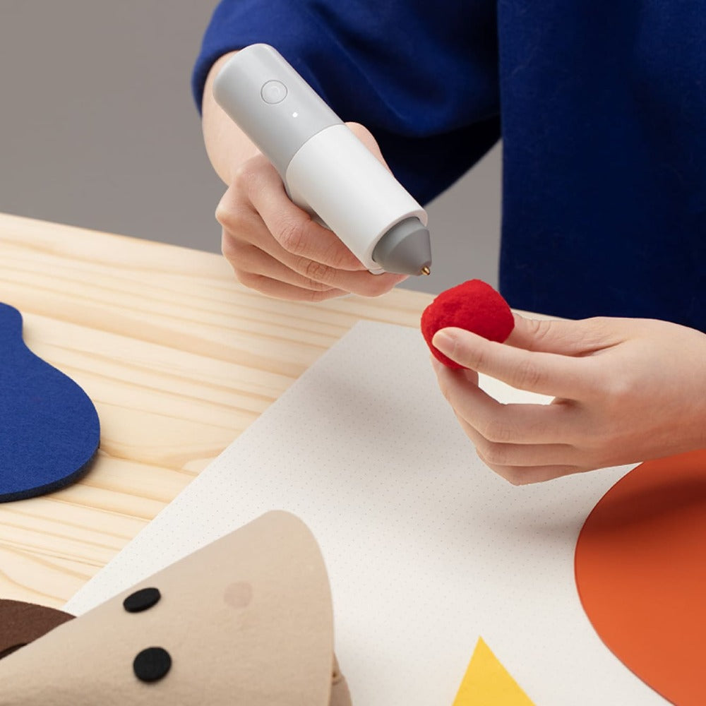 Cordless Manual-Feeding Glue Gun — photo 3 of 6