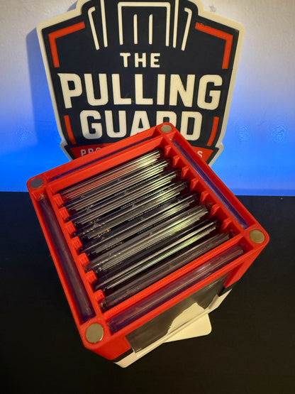 La base para losas de The Pulling Guard - Rayas rojas y blancas - Expositor giratorio para tarjetas calificadas - Compatible con CGC, TAG, PSA, AGS - NO COMPATIBLE CON BECKETT