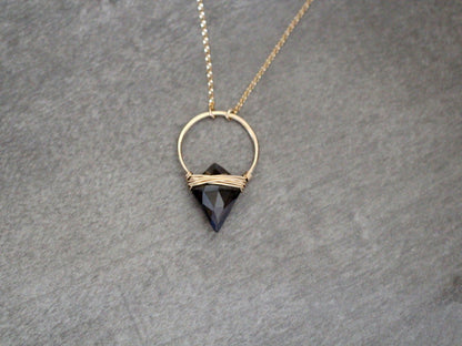Albatross Necklace - Smoky Quartz